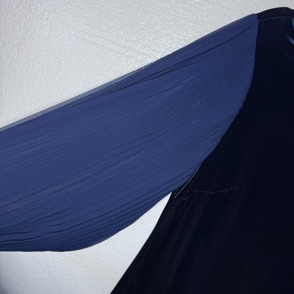 Eliza J Womens Size 8 Blue Velvet Cocktail Dress Pleated Chiffon Sleeves Holiday - Picture 8 of 16